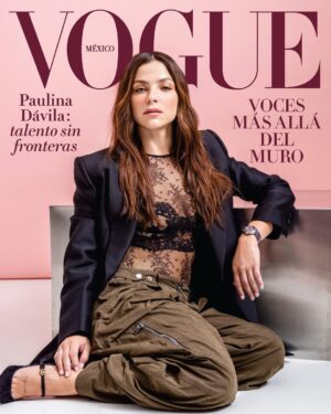 Paulina Dávila Instagram - En el mapa actual de actrices latinoamericanas que están conquistando la pantalla internacional, el nombre de #PaulinaDávila ocupa un lugar. Nació en Medellín, creció en Santa Marta, y aunque en sus inicios se inclinó por las artes visuales, pronto encontró en la actuación un territorio fértil para desplegar esa sensibilidad creativa que la define.
Hoy, con proyectos en plataformas globales, un estilo personal que la distingue y un nuevo capítulo como amiga de la casa suiza Breitling, la colombiana confirma que su carrera está hecha de decisiones valientes y momentos precisos.
Lee la entrevista completa en nuestro link en bio.
Paulina Dávila lleva reloj de @breitling
Fotografía: @stefanruizphoto
Realización: @KarlaMartinezdeSalas
Entrevista: @amirasaim
Peinado: @alejandroiniguezhair
Maquillaje: @mbo_makeup
Asistente de foto: @pavkasegura
Asistente de moda: @oscarbarragangv
Digitalización: @ericktedo
Sastres: Carlos Pérez Escamilla y Rebeca Mejía
