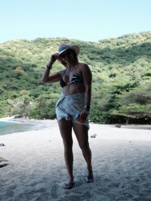 Paulina Dávila Instagram - La felicidad es celebrar la vida en el paraíso y con gente bonita ! Gracias por este paseo tan delicioso…
WACHAKYTA MÁGICA 💚