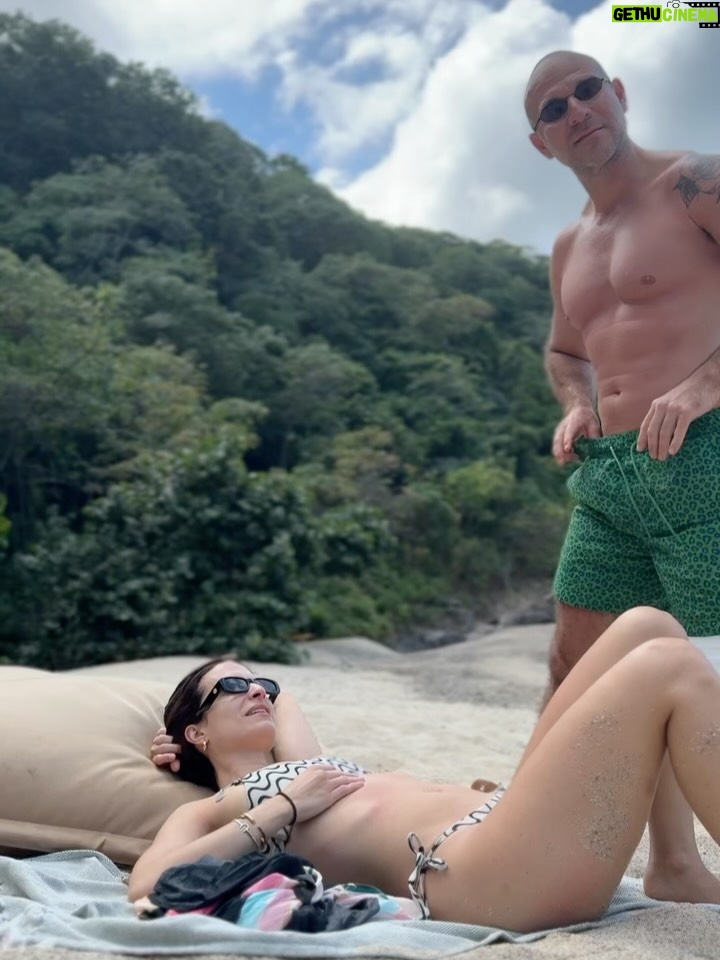 Paulina Dávila - 3.3K Likes - La felicidad es celebrar la vida en el paraíso y con gente bonita ! Gracias por este paseo tan delicioso… 
WACHAKYTA MÁGICA 💚