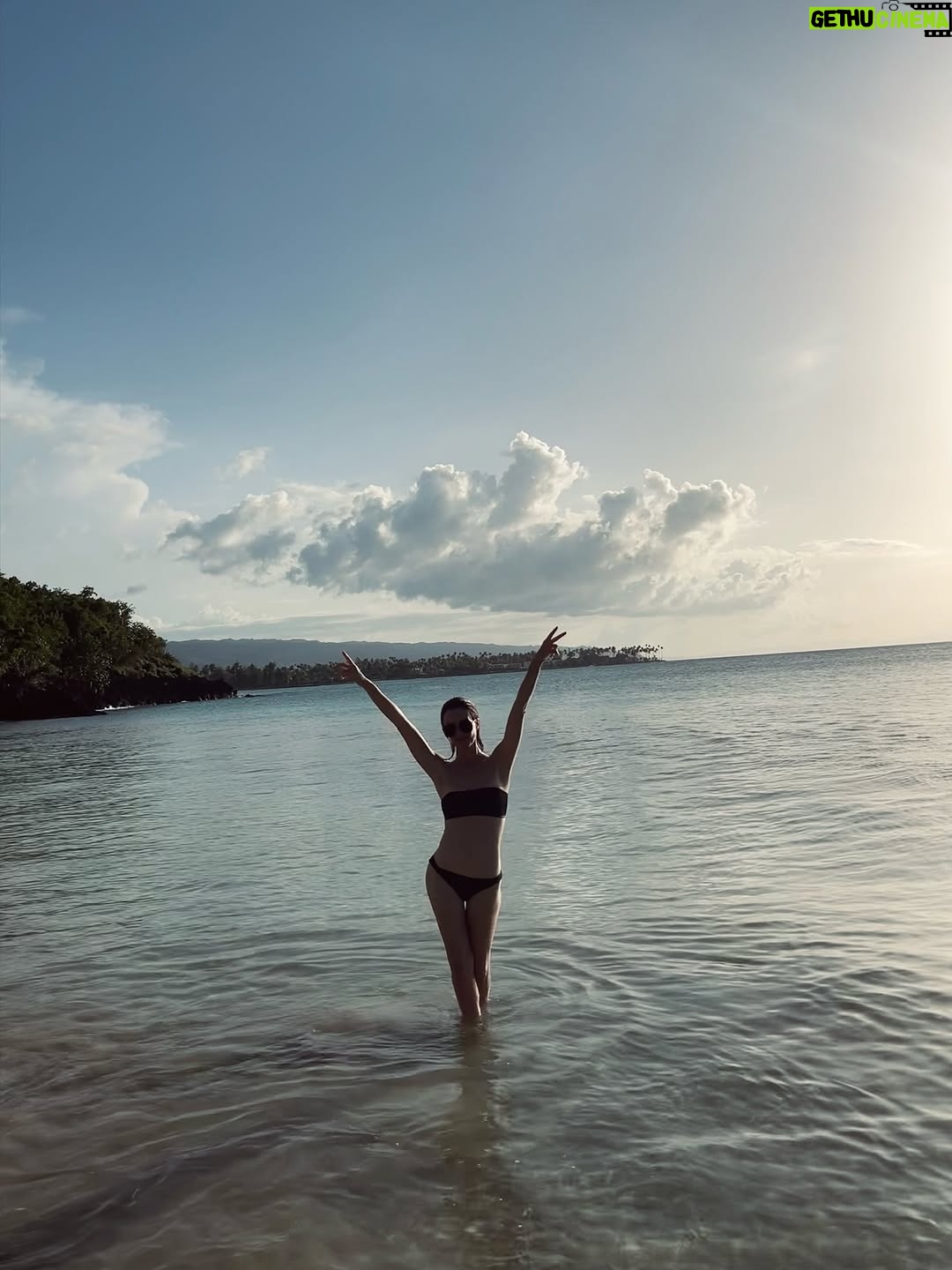 Paz Vega - 9.5K Likes - Las Terrenas siempre es un buen plan🐚🦀 RD🤍