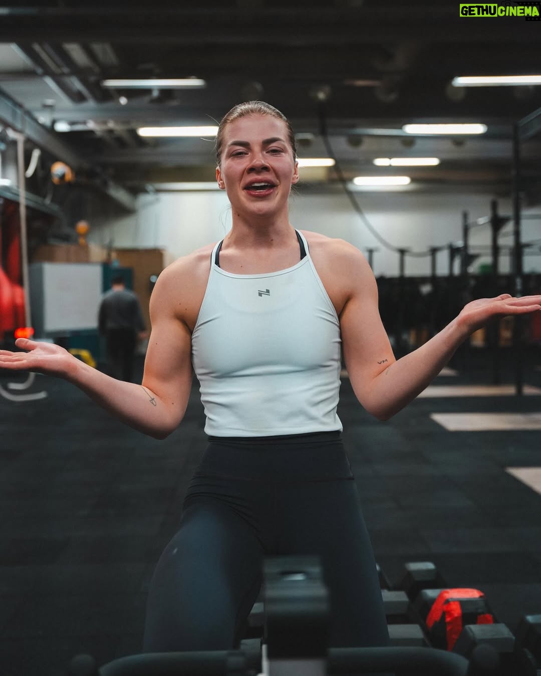 Pernilla Böckerman - 7.7K Likes - MM-kisojen 4. sija 🇫🇮 Koko viikonloppu oli kovaa touhua. Viimeinen veto oli ehjä ja hyvä. Tyytyväinen, iloinen ja helpottunut 💙

Tästä on hyvä jatkaa!