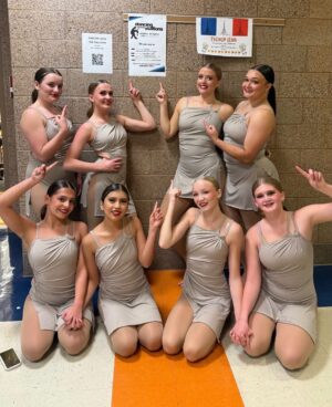 Peyton Evans Instagram - First dance co performance! it was amazing being back on the stage. i love my team so much!
