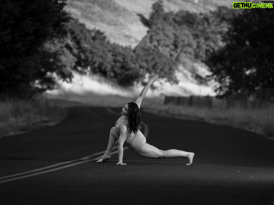 Peyton Evans - 3.8K Likes - 25-26 dance co pics im in loveeee😍