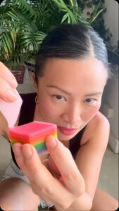 Poh Ling Yeow Instagram - Yaarse, I’m still on the kuih train peeps! Of course you can go the more trad colours alternating between pink and white with a final layer of red. This recipe has a higher ratio of tapioca to rice flour than usual giving the kuih great bouncy chew and excellent ‘peelability’ which is of course THE funnest thing about eating this kuih, right?
STEAMED KUIH LAPIS | Makes about 30 pieces
Tip: Tapioca & rice flour settles to the bottom of batters so always stir well before pouring each layer to steam.
600 ml coconut milk
300 g granulated sugar
1 1/2 tsp vanilla extract
500 ml boiling hot water
360 g tapioca flour
80 g rice flour
3/4 tsp salt
Food colouring - for the purple layer I used ube (purple yam) flavouring and for the green I used pandan paste just for fun!
METHOD BELOW👇