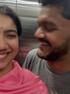 Pooja Kannan Instagram - Happy One, best friend ❤️ 
#anniversarylove ❤️