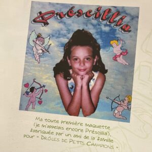 Priscilla Betti Instagram - 24 ans aujourd’hui 🎂 
1 - Publicité télé pour mon 2ème album 🐞 
2 - Je rentre encore dedans 🌈 
3 - Je découvre la pochette de mon 1er single 🥹
4 - C’était CRAZY (si t’as la réf fait coucou) 👋 @britneyspears 
5 - On a partagé quelques Happy-Meal 🍟 
6 - Bric-à-brac de #souvenirs 📚 
7 - Ma toute première maquette 💿 
8 - Ici Priss’, quelle est la mission ? 🔍 
9 - Un samedi matin sur France 2 ☀️ 
10 - Les lettres rouges ♥️
11 - De retour sur scène pour mes 25 ans de carrière 😍

#priscilla #since2001 #priscillabetti #annee2000 #toujourspasdamour