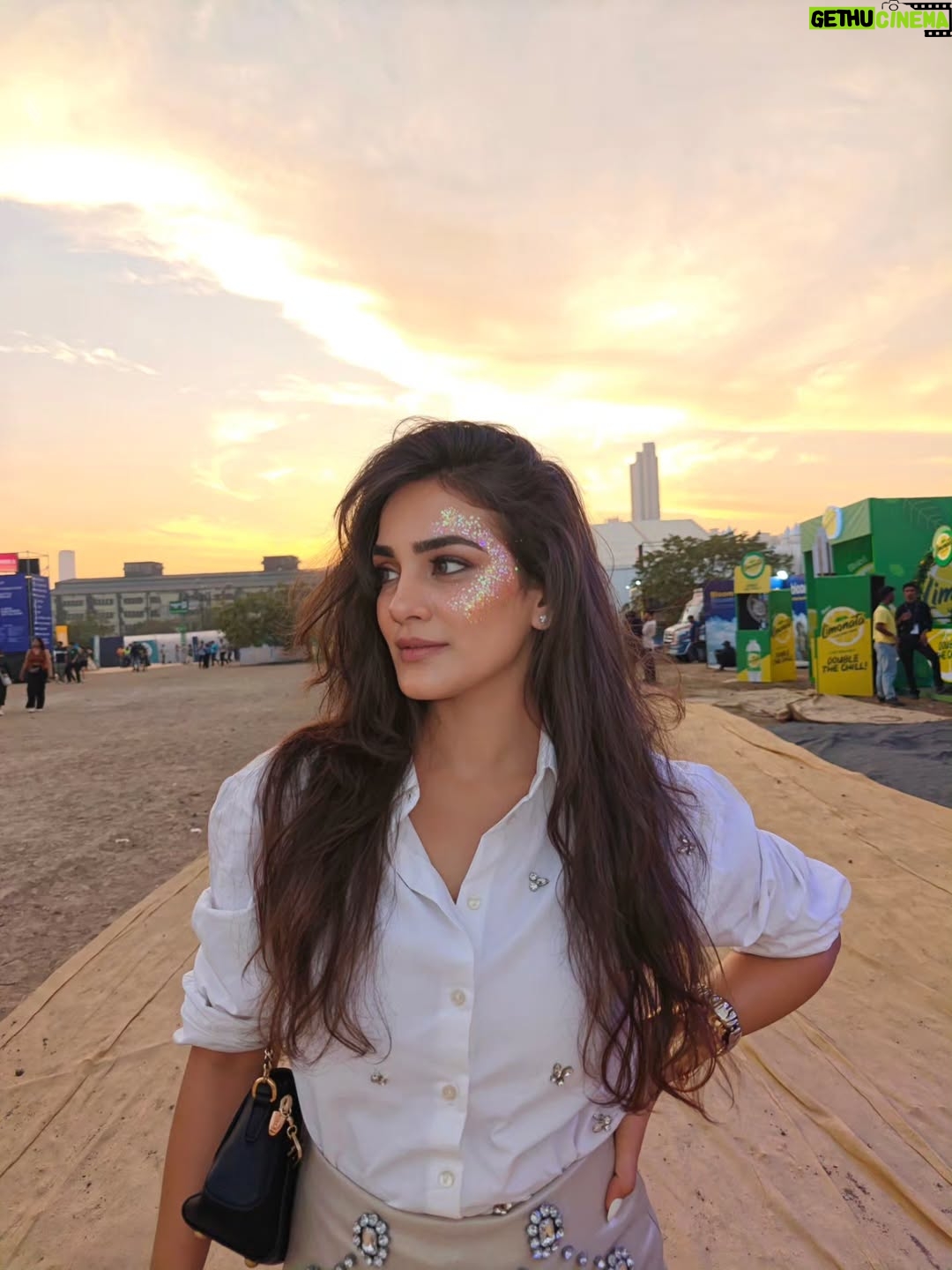 Priyanka Purohit - 14.8K Likes - 🪩