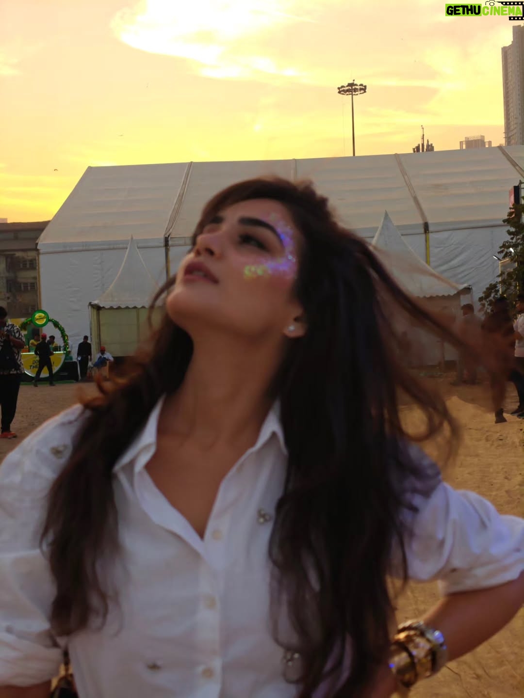 Priyanka Purohit - 14.8K Likes - 🪩