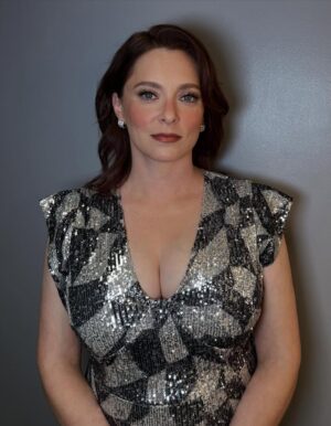 Rachel Bloom Instagram - It was a pleasure to host the @clioawards the other night. And, to be honest, my 20 year high school reunion is coming up and I needed an excuse to post some hot pics to the grid 

Styling: @arieltunnell 
Makeup: @robertti 
Hair: @kattthompson 
Dress: @stjohn 
Shoes: @alexandrebirman 
Earrings: @gabrielandco
Ring: @danarebecca