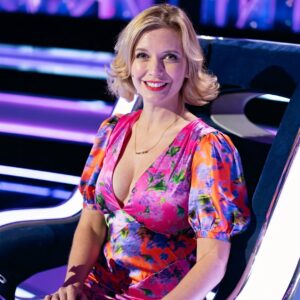 Rachel Riley Instagram - Going for my third spin around The Wheel, tonight Saturday 29th November on BBC One and BBC iPlayer at 8.05PM 🎥 

There’s a different kind of nerves on this sort of quiz show as you’re playing to help other people win themselves some life changing money, not your own winnings for charity. 

Plus, this time both @elliesimmonds and I were on for the treble at the top of the leader board, no pressure then! 🫣🫣🫣

Loads of fun as always, see you there!

@bbciplayer
 #MichaelMcIntyre #TheWheel #iPlayer

Dress @hope_and_ivy 
Custom necklace #gifted @poshtottydesigns @hannah_cooper_