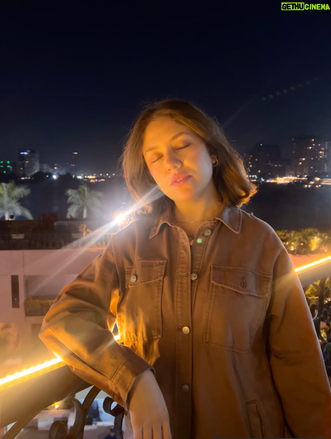 Rahma Hassan - 25.7K Likes - 👩‍🦰 not a good quality,but you know:)