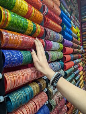 Raksha Raj Instagram - Swasti 🤍📿
.
📸 : @arkaj_arku