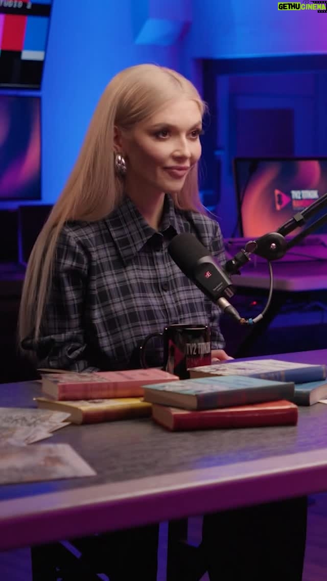 Ramóna Kiss - 378 Likes - Ha még nem láttad a TV2 Titkok Ramónával vadonatúj részét, irány a TV2 Play és nézd meg most‼️🤩 A vendég: Herceg Erika! ❤️‍🔥✨ #tv2titkokramonaval #tv2 #tv2play