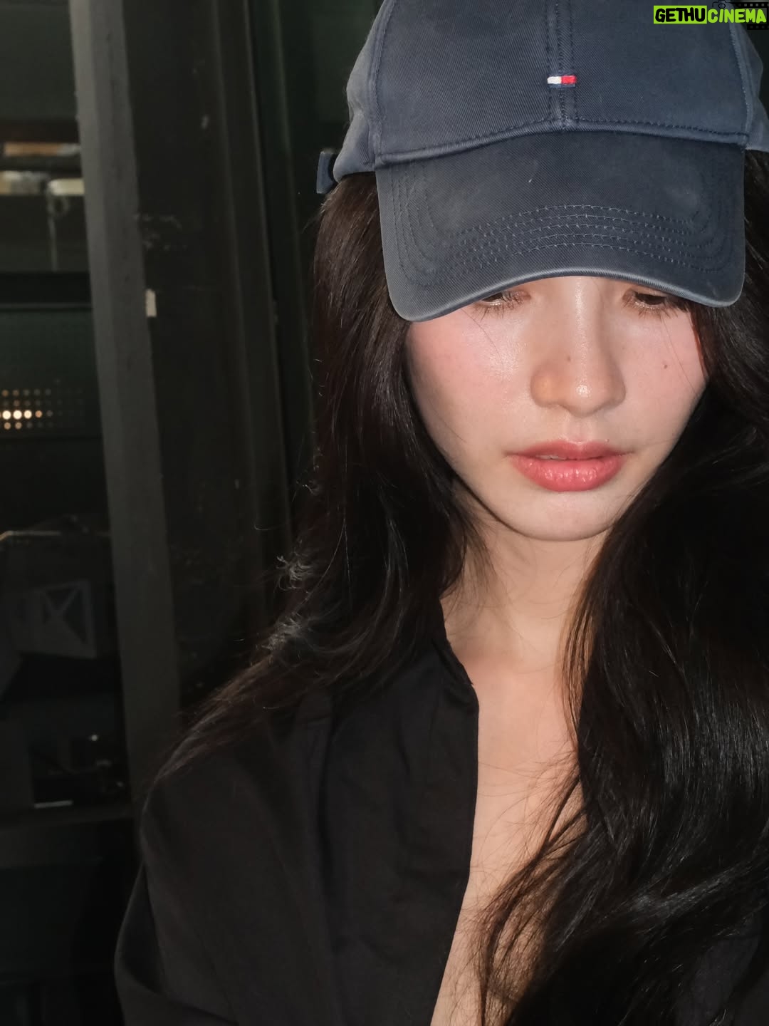 Ranchrawee Uakoolwarawat - 77.7K Likes - Hello Hi