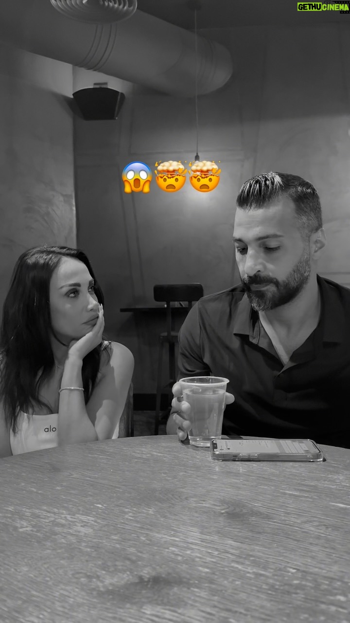 Rania Salwan - 161.1K Likes - ‎ سلم على الشهداء اللي معاك 😱😭😭 
_____________________________
.
.
#لبنان #فلسطين #podcast #الحياة #ضحك #فيديو #تسلية #ترند_انستغرام