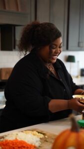 Actress Raven Goodwin HD Photos and Wallpapers December 2025