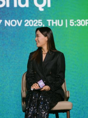 Rebecca Lim Instagram - My first time hosting an In Conversation session, and it happened to be with the incredible Shu Qi. You can imagine the nerves! But she was warm and so open in sharing her journey. My biggest takeaway? 
If your heart tells you to take a step, take it. Don’t be afraid 🤍

And truly, it was energising to see so many of you at @sgiffest. Your presence made it even more special. Thank you 🫶🏻