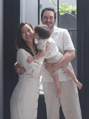 Rebecca Lim Instagram - We’re going to be a family of four 🫶🏻

Feeling so incredibly blessed 🤍 Thank you for sharing in our joy. Brb, letting it sink in that Baby M is going to be a big brother 🥹

Photos by Godpa @shaunleelee