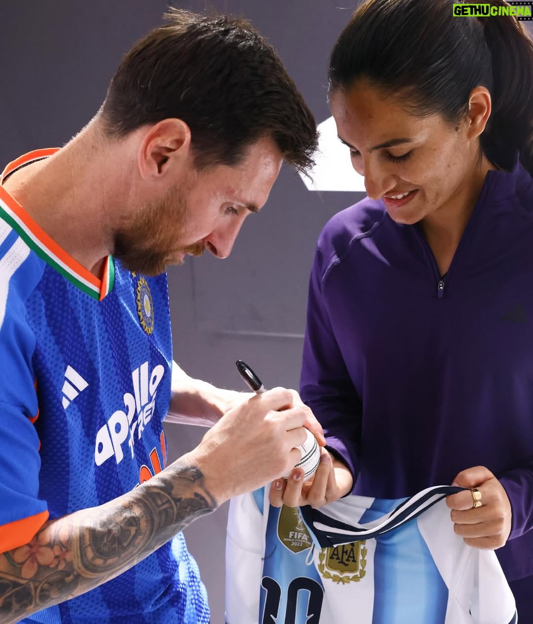 Renuka Singh - 290.7K Likes - Two pair of hands that know the feeling of lifting a World Cup 🤩✨ 
Thank you, @adidasindia, for bringing this dream to life. 😇❤️
