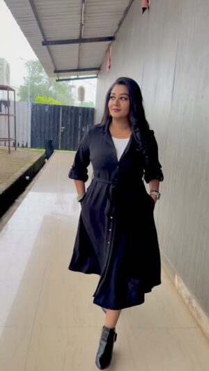Rhema Ashok Instagram - Get ready with me for the “Sound Party” as the 2K Villis!
Tomorrow at 3:30 PM only on @vijaytelevision 
Don’t miss it! 🖤✨