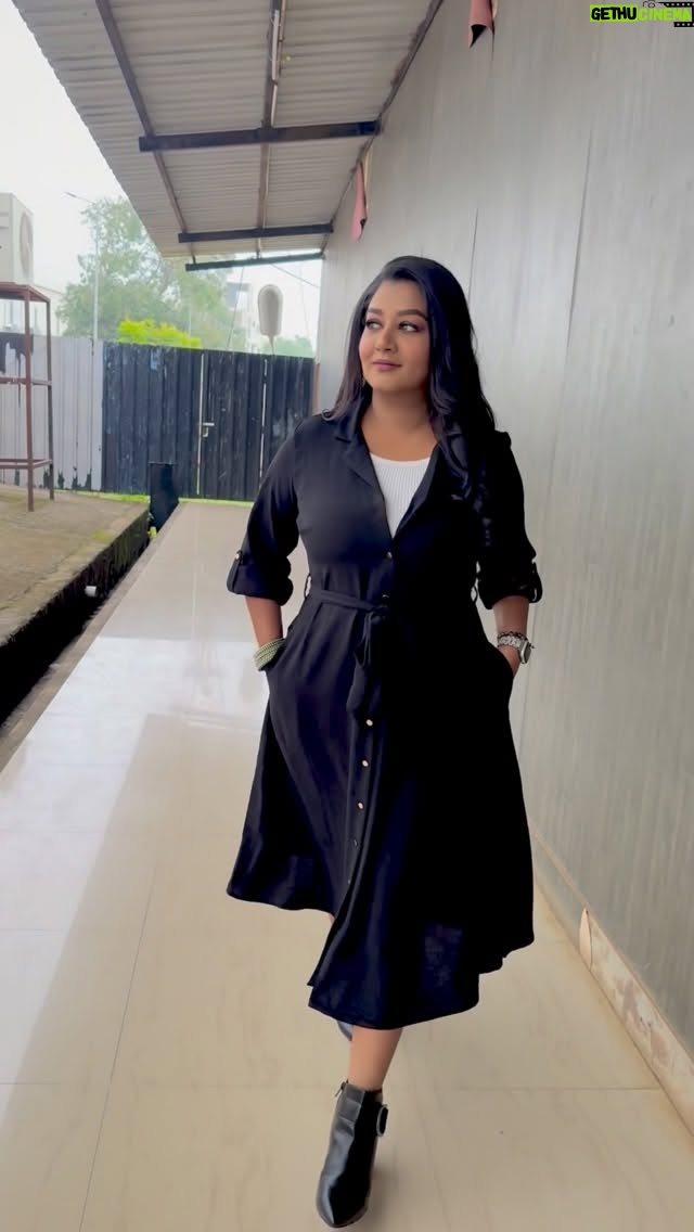 Rhema Ashok - 3.6K Likes - Get ready with me for the “Sound Party” as the 2K Villis!
Tomorrow at 3:30 PM only on @vijaytelevision 
Don’t miss it! 🖤✨