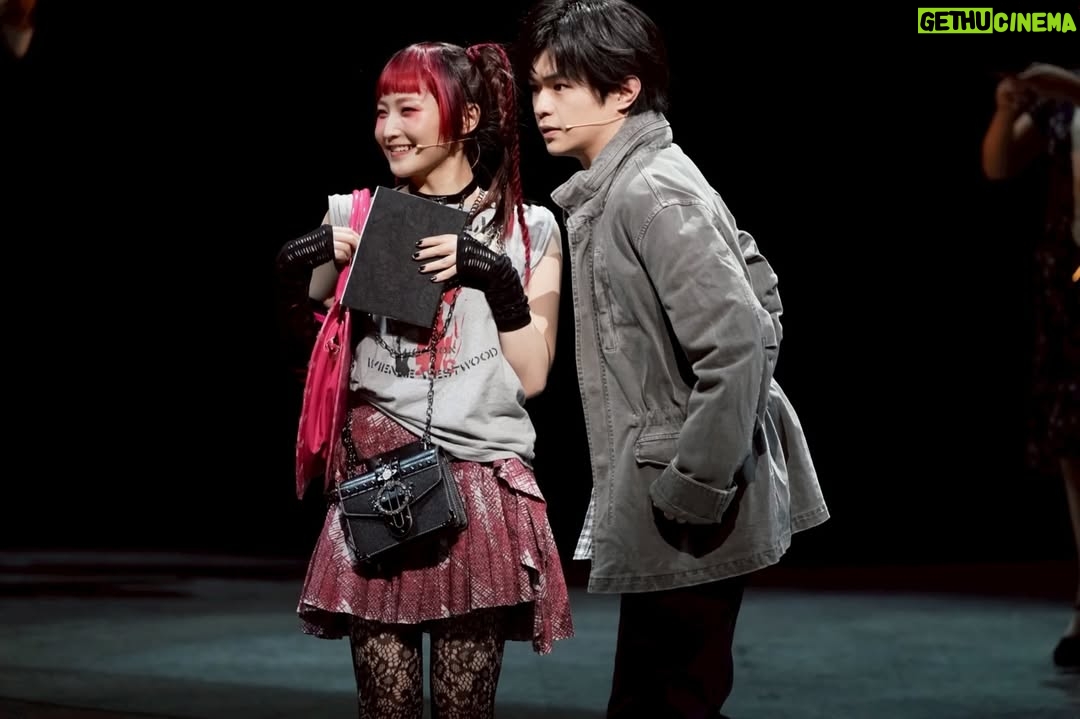 Riho Sayashi - 7.3K Likes - いつの間にか東京公演ラストウィーク！
引き続き楽しんで頂けますように🍎

Death Note THE MUSICAL 
@dnmusical