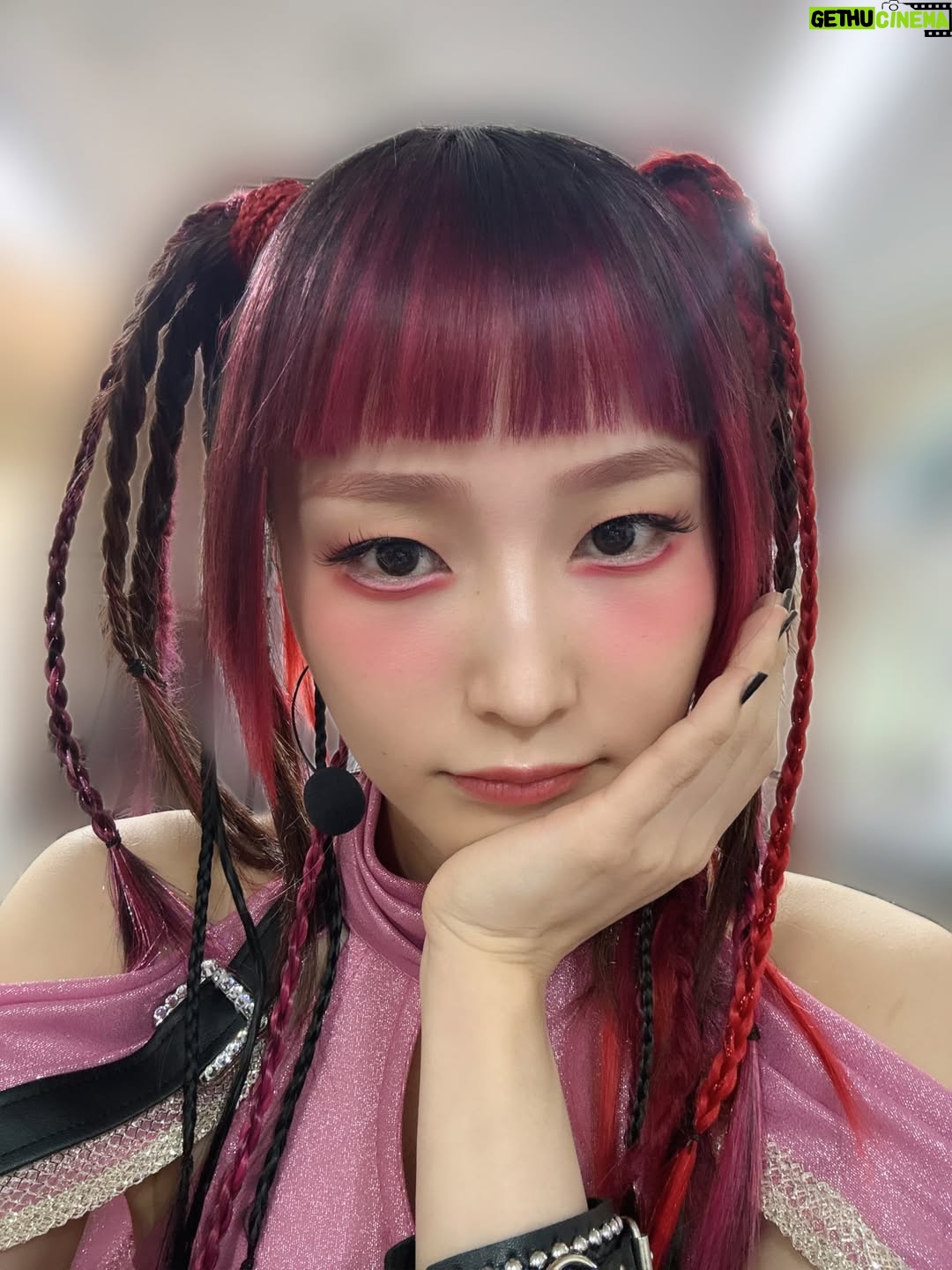Riho Sayashi - 7.3K Likes - いつの間にか東京公演ラストウィーク！
引き続き楽しんで頂けますように🍎

Death Note THE MUSICAL 
@dnmusical