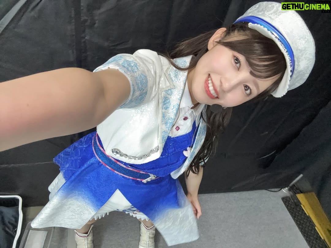 Rikako Aida - 11.4K Likes - 🗓️2025.11.02 ラブライブ！サンシャイン!! 沼津地元愛まつり2025🍊🌸✨

楽しかったー！！とにかく楽しかった！
セットリストもどうだったかな？
Finale Liveでやってない曲で、私たちが今届けたい曲を中心に3人で選曲しました！
"Aqours"って感じの楽曲たちだったよね☺️

せっかくまたAqoursとしてステージに立てるわけだし、全曲3人でやり切ろう！って決めてました。

密かに『Fantastic Departure!』もずっとずっとやりたかった、、、！！
『待ってて愛のうた』ももう10年くらい歌ってきてるけど、今と昔では心境も見える景色も全然違うもので。
まだ何もわからなかった初々しい気持ちで歌うのもいいけど、色々なことを経験して大人になった自分たちが届けるこの楽曲も、また違う良さがあるな〜としみじみ感じてました。

また3人で出来たらいいね〜なんて話しながら帰ったけど、なかなかそういった機会もないってわかってはいるので、だからこそ大切な時間でした、、！

二人とも本当にありがとう！！

やっぱり沼津は自分にとってホームだなぁ。
私は、ここ！っていう故郷がないからよりそう思います。
またいつか絶対沼津帰るからねー！🌸