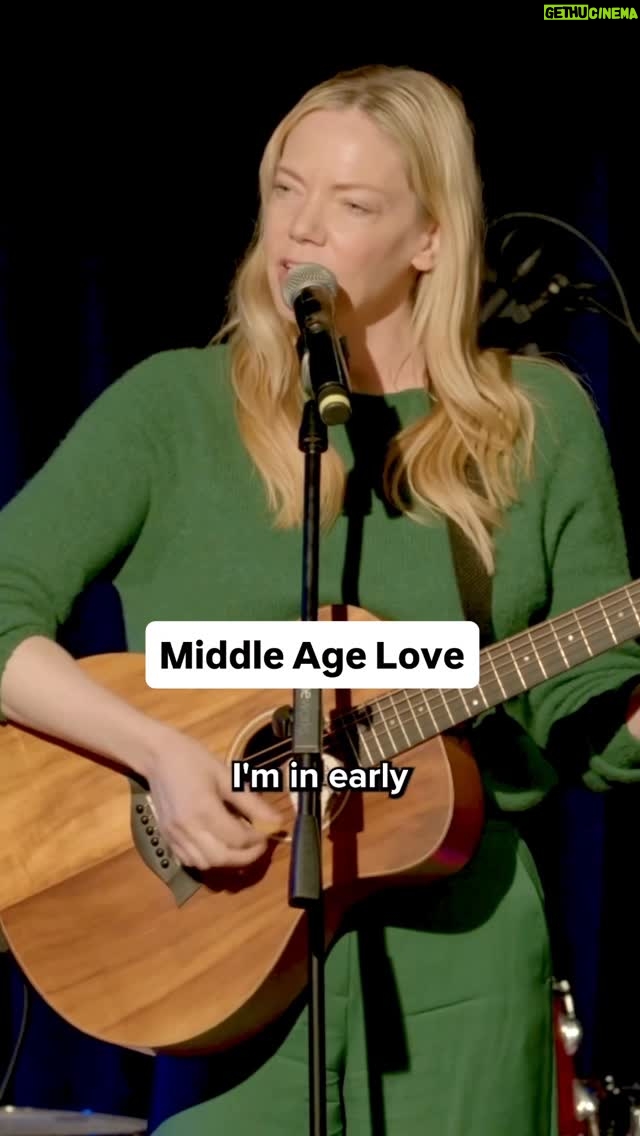 Riki Lindhome - 60.6K Likes - Sleep apnea chic 💅

What an absolute dream to play with one of our musical comedy heroes. Riki is the coolest person in the world 

🎹 @longislanddirt_ 
🥁 @tenniselbowfanclub 
🎺 @classicaltrombone @rhiannondewey 
🎸 @song_sa_songsongsong