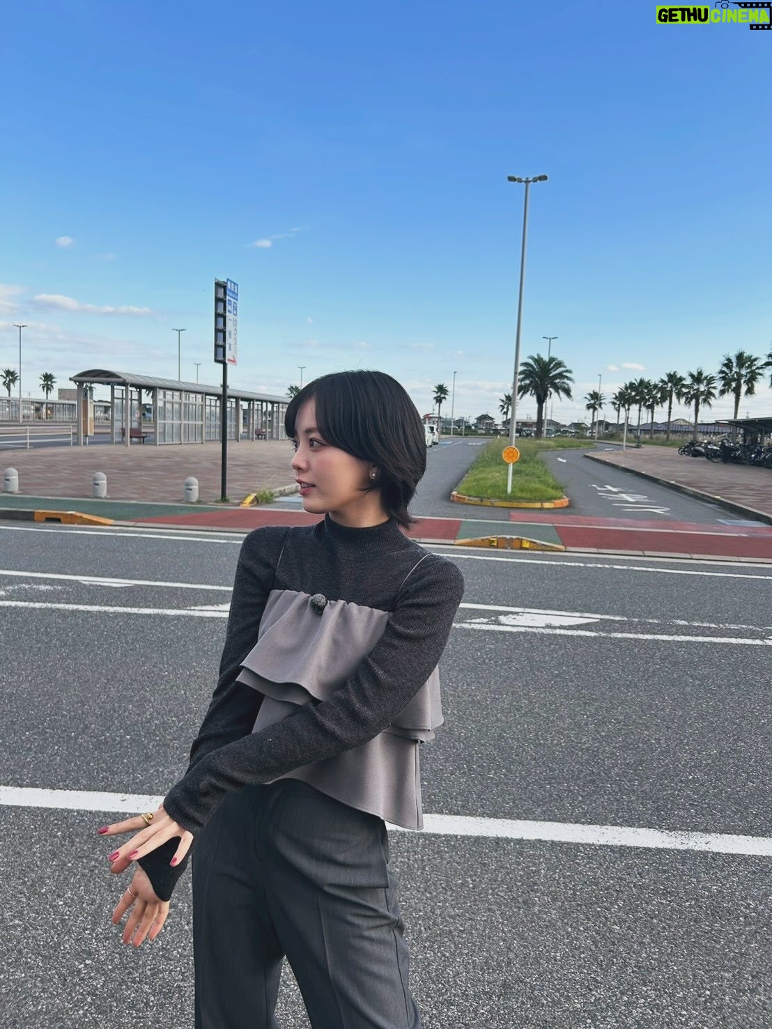 Rikka Ihara - 32.1K Likes - 本日19時からの
『いくらかわかる金』３時間SP
初めてロケにお邪魔しております〜！

東京でモモコさんとも
ご一緒できてホクホクでした。ぜひ！