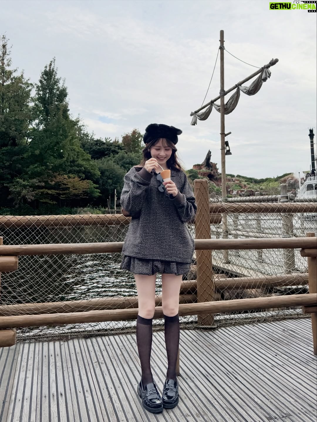 Rinka Kumada - 87.6K Likes - ミッキーーー🐭🖤👻