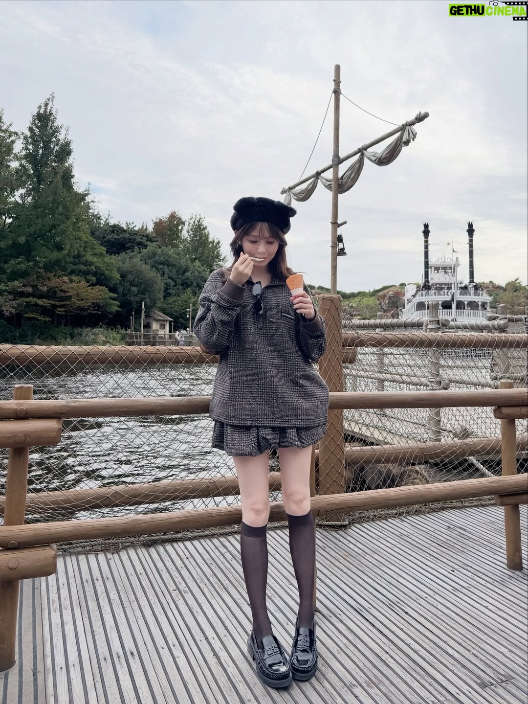 Rinka Kumada - 87.6K Likes - ミッキーーー🐭🖤👻