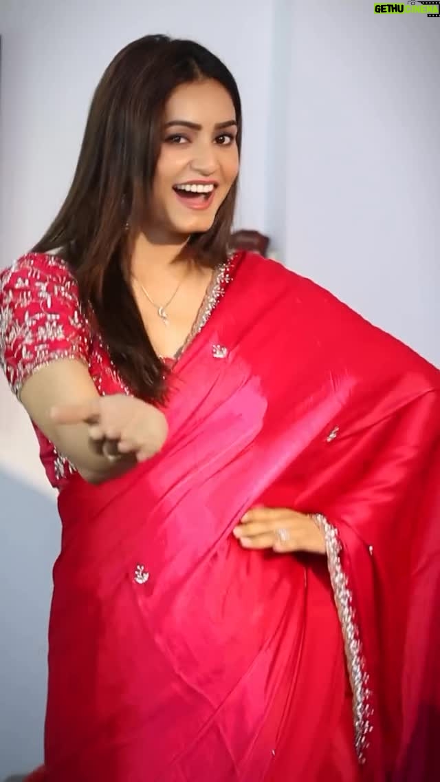 Rishikaa Singh Chandel - 10.9K Likes - Sona Chandi ❤️

#rishikaasinghchandel