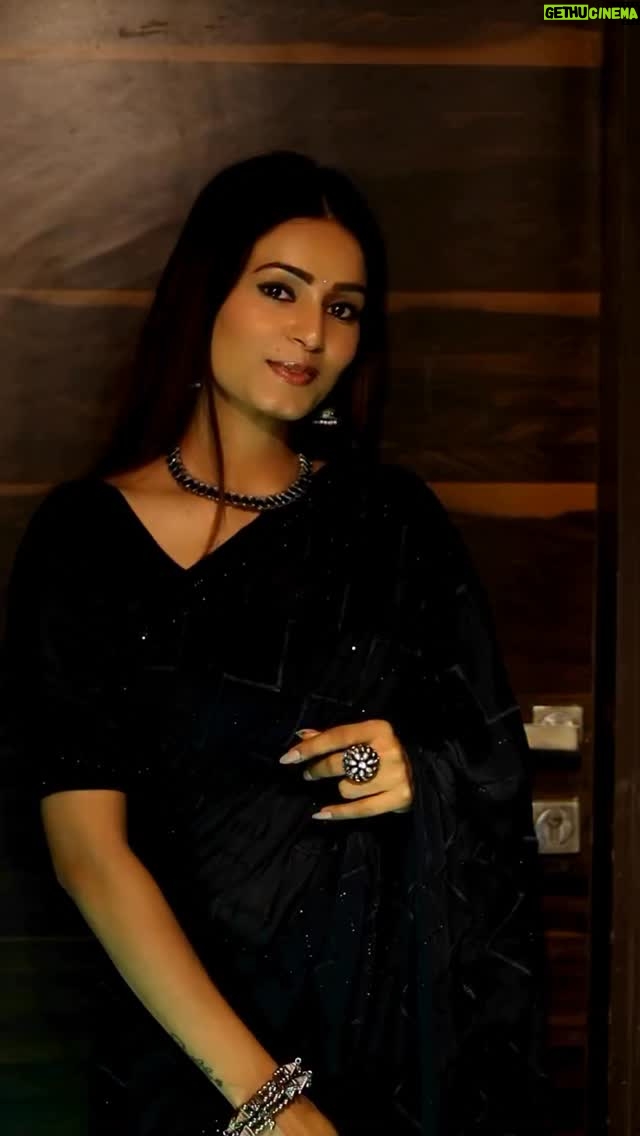 Rishikaa Singh Chandel - 35.1K Likes - Khushi beshumaar hai ❤️

#rishikaasinghchandel