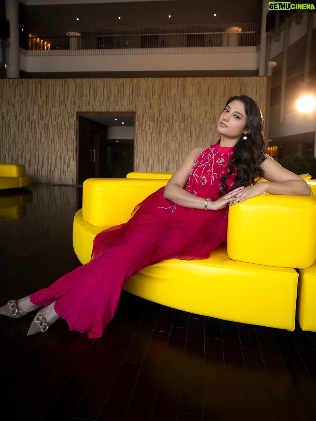 Ritika Nayak - 320.2K Likes - 🩷💘🎀🌸🍬💗
.
Shot by - @pramodcaptures
Outfit:- @prashantikumarlabel
Jewellery:- @sholdsherni
Styling:- @shefalideora_
Style team :- @mohammed.faizaa
Hair by @siddhumakeovers
Makeup @praveenmakeupartist1683
@purplethoughtsind @hetvii_shahhh