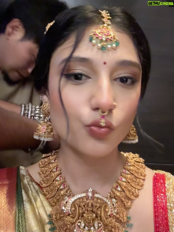 Ritika Nayak - 194K Likes - Random Ri selfie life updates… ✨❤️
.
.
.
.
.

.

.
.:
#ritikanayak #randomclick