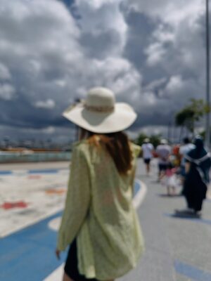 Riya Vishwanathan Instagram - PATTAYA 🏖️
(My first international trip) ❤️
.
.
.
#post #pic #pictureoftheday 
#vacay #vacaymode #pattaya 
#girlstrip #adventure 
#riyavishwanathan
