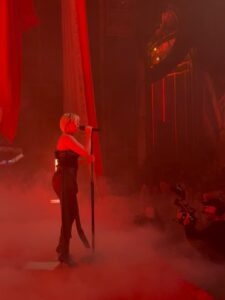 Robyn Instagram - Imma give it like a mother