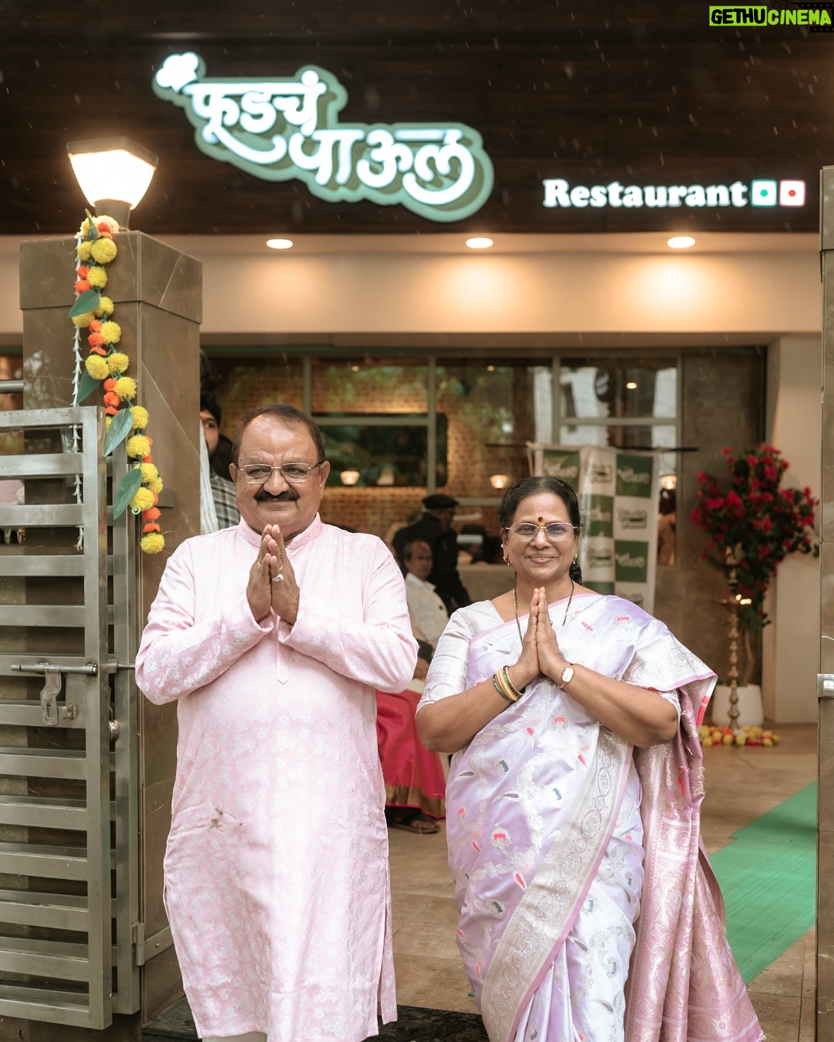 Rutuja Bagwe - 29.4K Likes - तुम्हा सर्वांच्या प्रेमावर विश्वास ठेवून, माझ्या माणसांना घेऊन, नव्या व्यवसायात पुढचं पाऊल टाकतेय…
‘फूडचं पाऊल- व्हेज- नॉनव्हेज रेस्टॅारंट✨
शॅाप नंबर १,२, सवान्हा ॲव्हलॅान, मखवाना रोड, मरोळ, अंधेरी पूर्व, मुंबई- ४०००५९

नक्की भेट द्या..! आम्ही आदरातिथ्यासाठी वाट पाहतोय.❤️🙏🏻

location: Shop 1 & 2, Savannah Avalon, Makwana Rd, Gamdevi, marol, Andheri East, Mumbai, Maharashtra 400059

📸- @lastbenchersstories 
Event, Socials & PR by @wechitramedia @n.i.d.s_ 

#फूडचंपाऊल #FoodchPaool #RutujaBagwe #NewBeginnings #Blessed