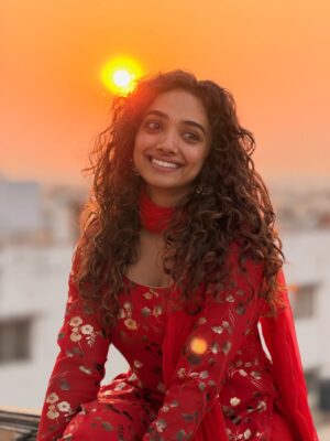 Saanve Megghana Instagram - Perks of a pent house. ☀️♥️
📸 - @nihal_kodhaty