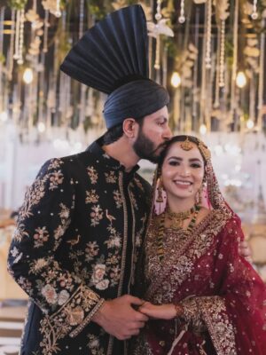 Saba Faisal Instagram - Happy 2nd anniversary @arslan_faisal
Blessed that Allah made you my partner Alhumdulillah! Lucky to have you as my partner and for having Huzaifa the Apple to our eyes ❤️ May Allah always bless you with health and afiyat in every part of your life ameen!
Love you forever ❤️