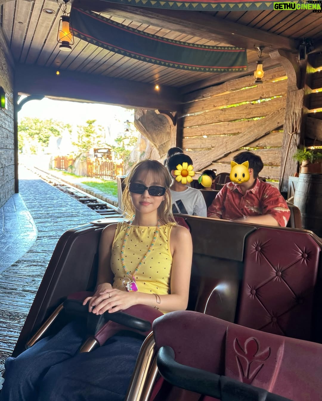 Sabrina Ng - 34K Likes - 五人行必有我Steve
有冇人Antman高分過我！？

@hkdisneyland ✨