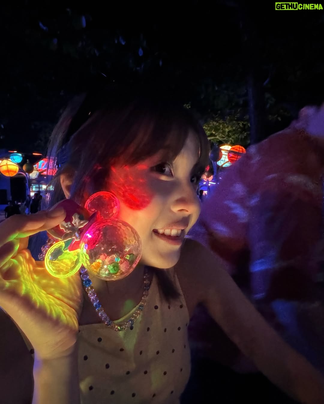 Sabrina Ng - 34K Likes - 五人行必有我Steve
有冇人Antman高分過我！？

@hkdisneyland ✨