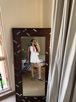 Sahiba Bali Instagram - im Goan to take the trip outta the group chat ✌🏼🏖️

@airbnb
