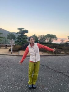 Saki Aibu Instagram - 本日、19時〜！！
帰れマンデー見っけ隊！

熊野古道に行ってきました。
遠かった！でもまた行きたい！！
ぜひご覧ください☺️

フリース、ボアベスト→@montbell_official