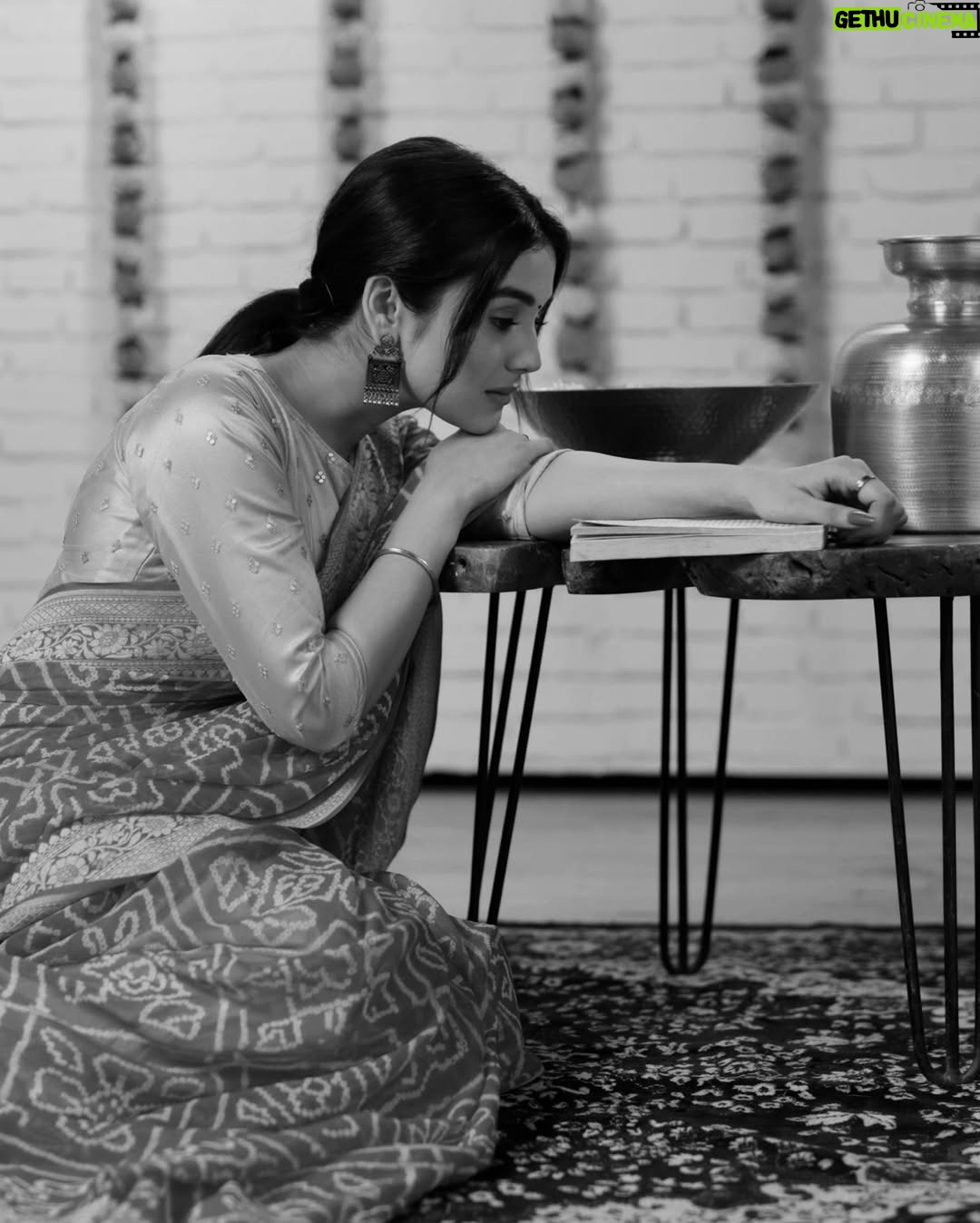 Saloni Sandhu - 42.5K Likes - 😌❤️