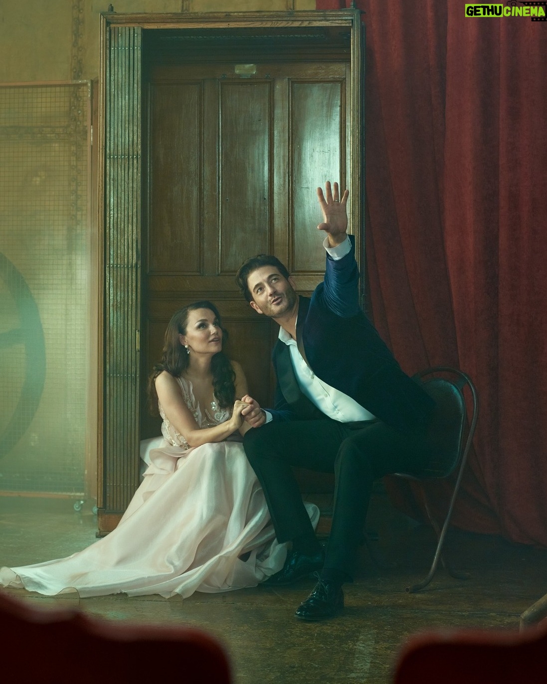 Samantha Barks - 39.9K Likes - THIS IS THE MOMENT YOU’VE WAITED FOR… 

Oliver Tompsett and Samantha Barks are set to star in the world premiere stage adaptation of The Greatest Showman next year! They’ll be joined by Ben Joyce, Lorna Courtney, Malinda Parris and more -  tap the link in our bio for all the big top details.

📸 Sebastian Nevols | ©20th Century Studios

#TheGreatestShowman #Musical #Theatre #WhatsOnStage #SamanthaBarks #OliverTompsett