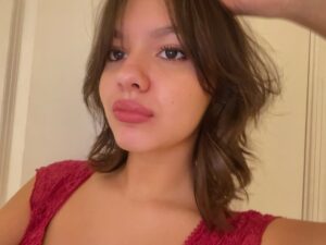 Actress Samantha Lorraine HD Photos and Wallpapers November 2025
