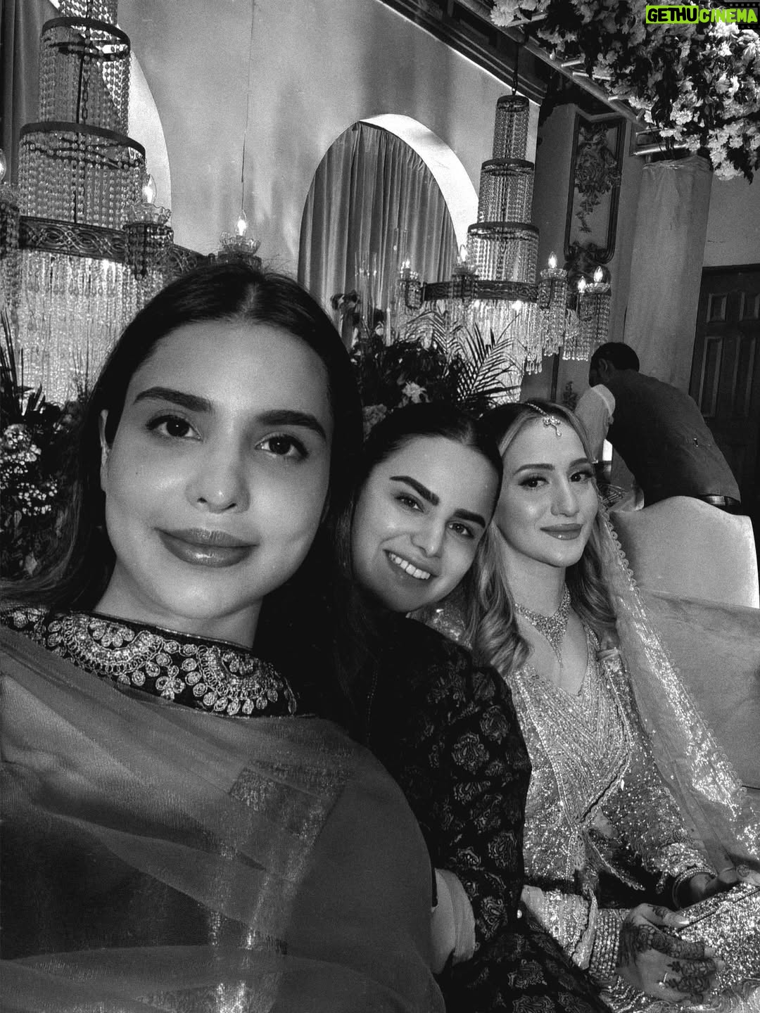 Sana Sarfaraz - 196 Likes - Congratulations my love, wish you the most beautiful journey ahead ❤️🙌🏼🤲 @lasfernarimen 💍