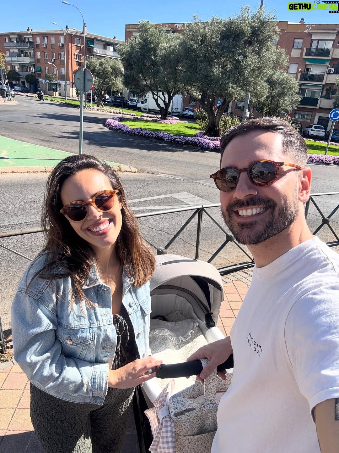 Sandra Díaz Arcas - 4.2K Likes - La semana más especial de mi vida 💕🐣🐶

(La última foto 🥹)